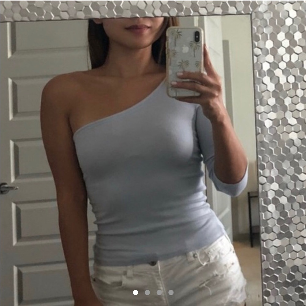 URBAN OUTFITTERS ONE SHOULDER TOP